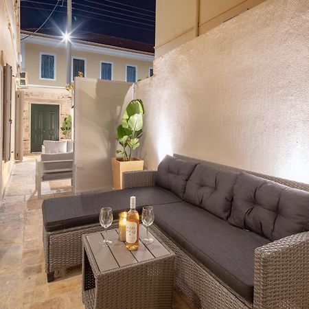 Modern-Vintage Old Town Suites Corfu  Esterno foto