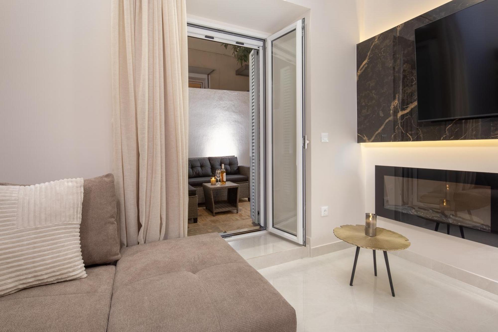 Modern-Vintage Old Town Suites Corfu  Esterno foto
